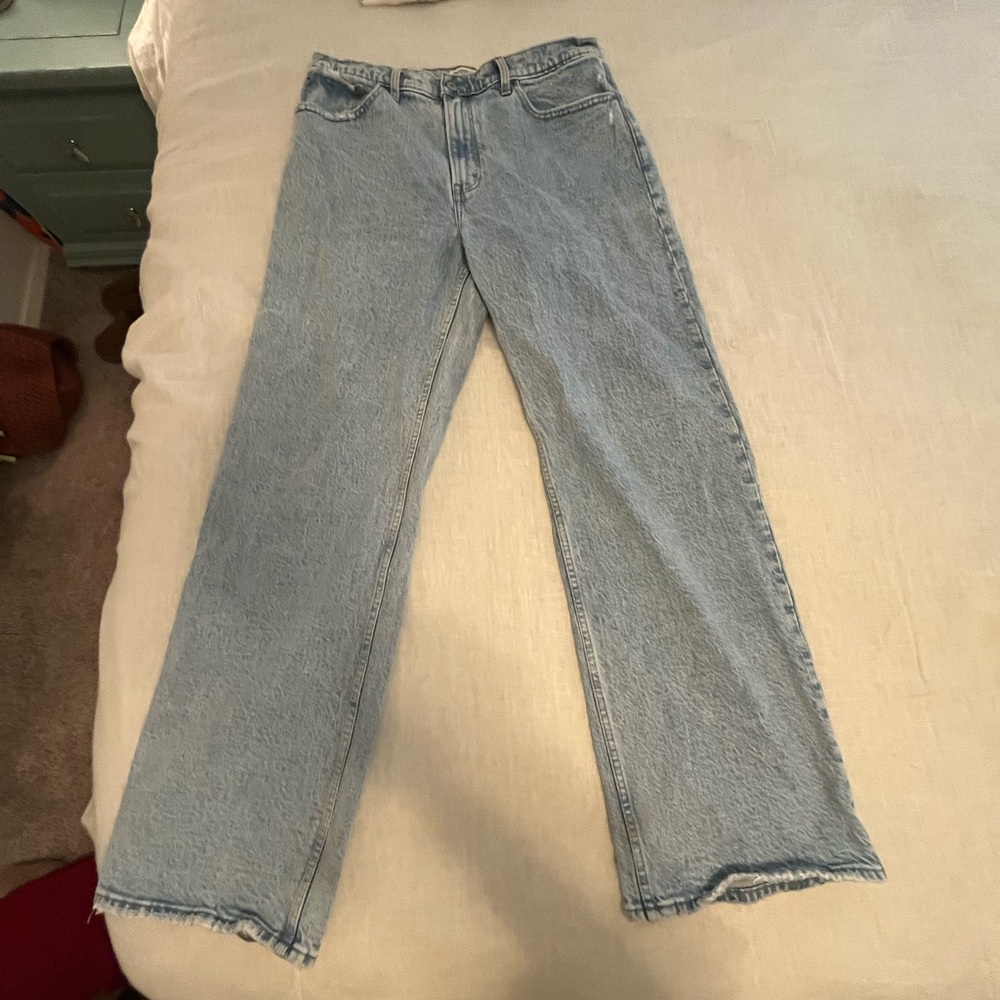 The 90s Relaxed Jean— Abercrombie High Rise